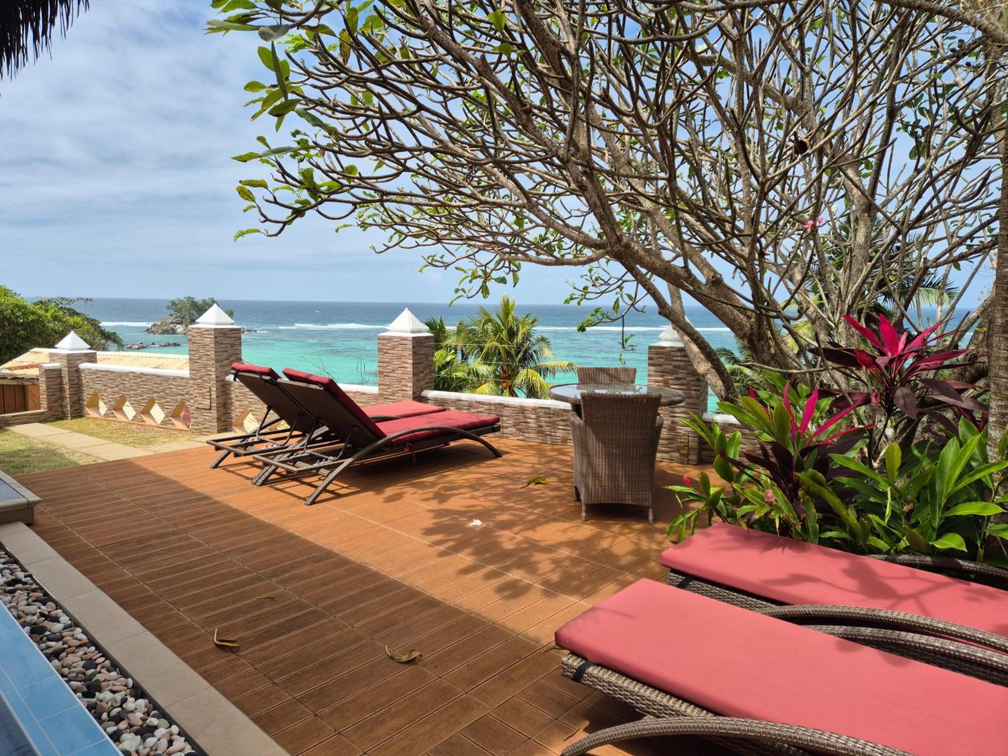Au Fond De Mer View Anse Royale Eksteriør billede