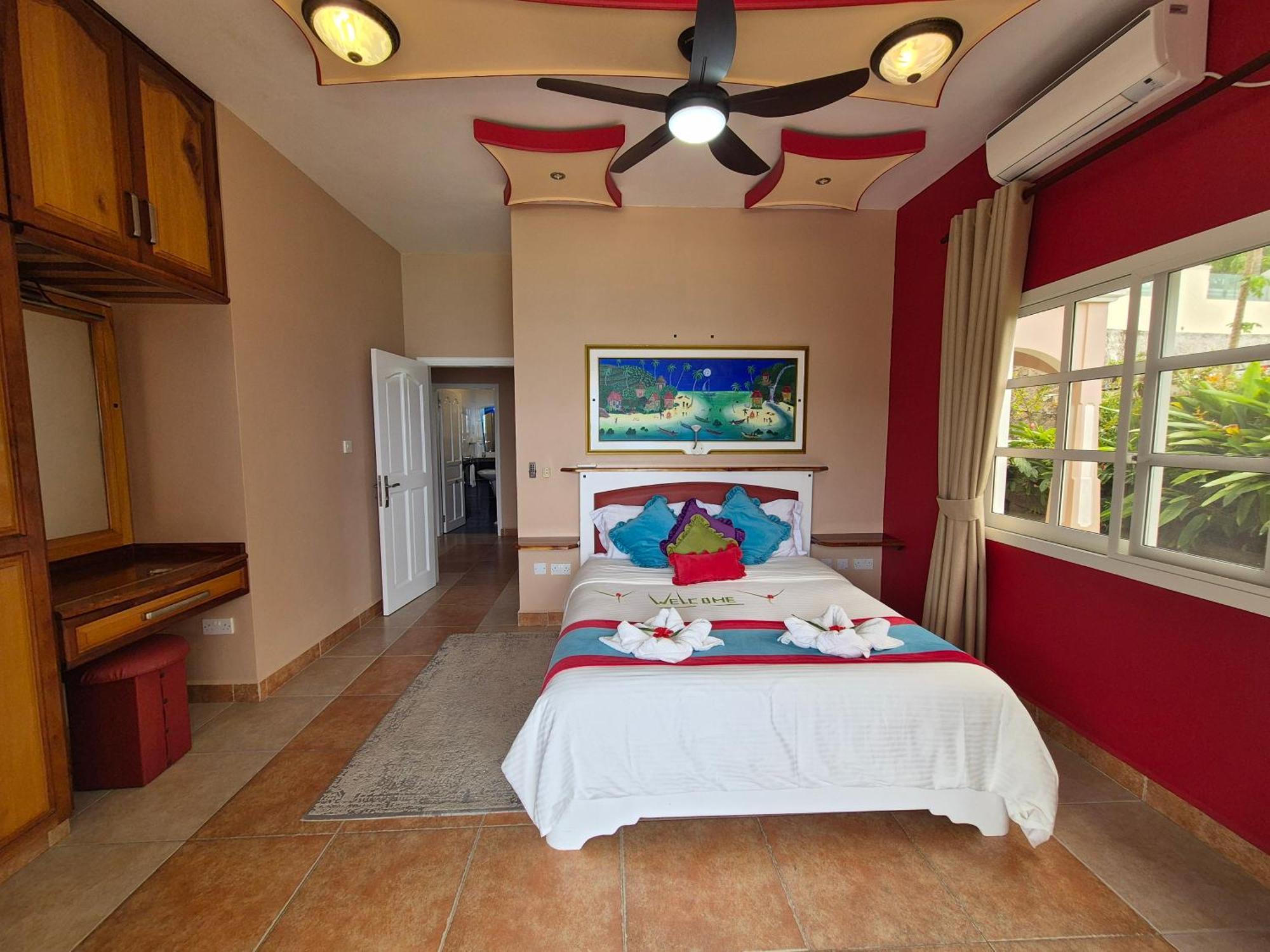 Au Fond De Mer View Anse Royale Eksteriør billede